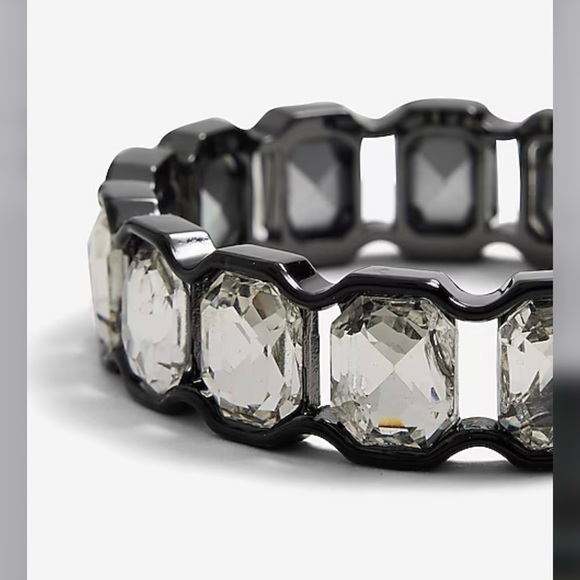 Express lined Rhinestone cuff bracelet - Picture 3 of 14